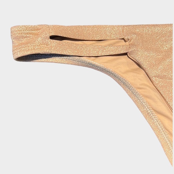 Vitamin A Neutra Hipster - Picture 5 of 15